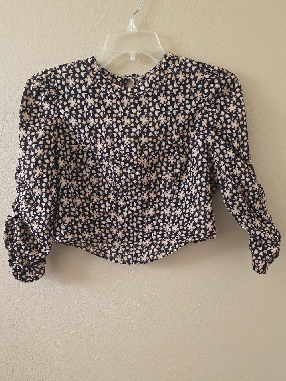 Olivaceous Womens Brown Floral Printed Cropped Open Back Top - Size Medium
